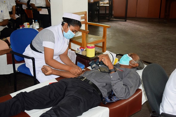 The blood donation campaign of KDU Southern Campus - General Sir John Kotelawala Defence University - KDU 3